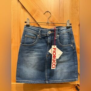 Fiorucci Women’s Denim Blue Medium Wash Skirt Size 38 NWT
